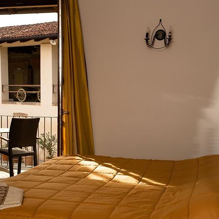 La Madonnina Agriturismo Dore ألبا المظهر الخارجي الصورة