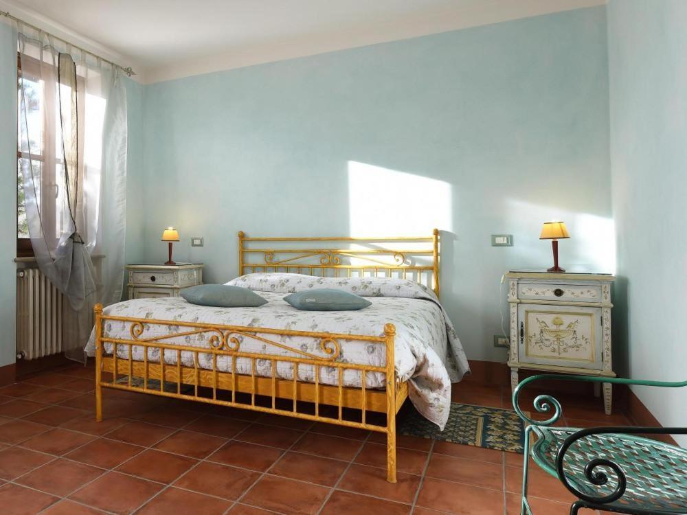 La Madonnina Agriturismo Dore ألبا المظهر الخارجي الصورة